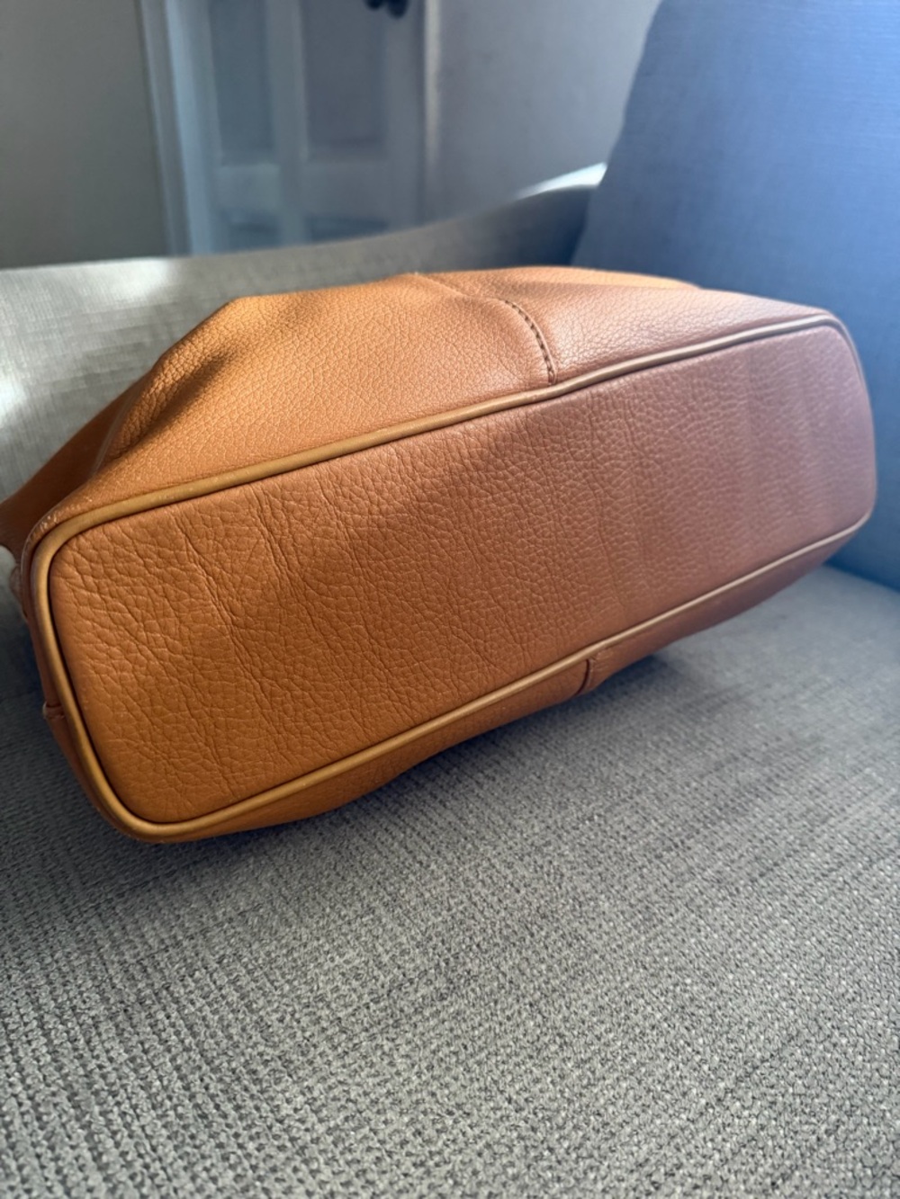 Burberry Tan Leather Tote - Picture 5 of 14